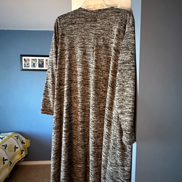 Lularoe knee length cardigan - Picture 2 of 2